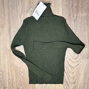 Zara Ribbed Turtleneck